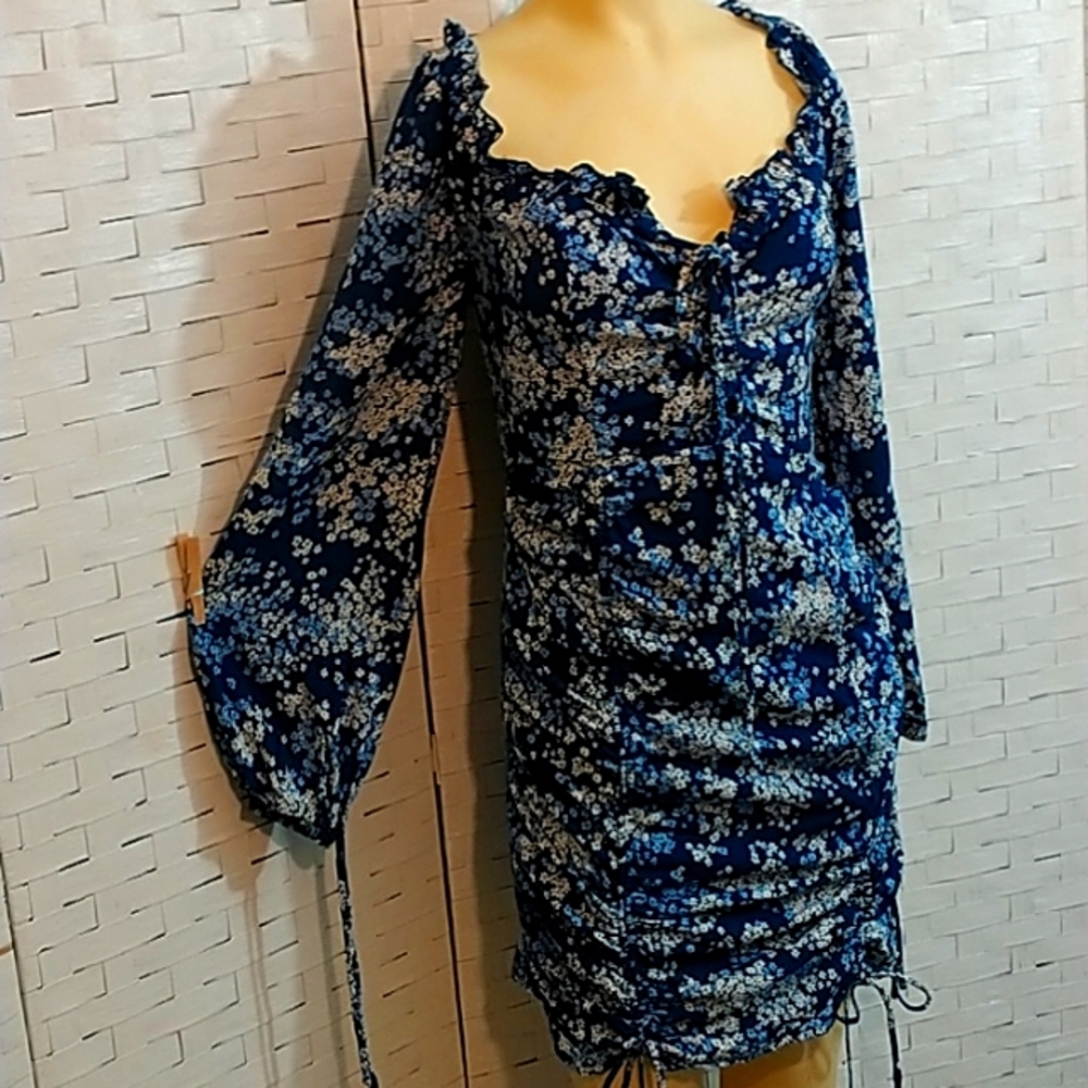 Blue Floral Mini